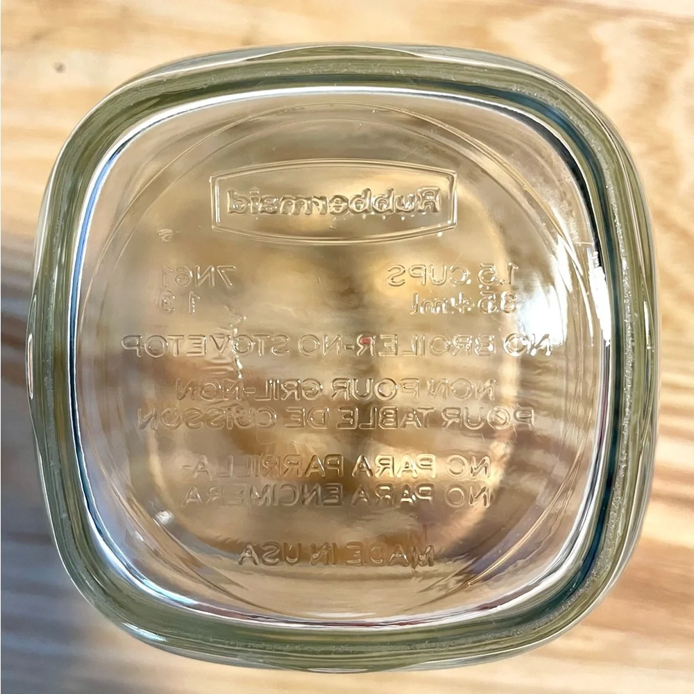 *EUC* Rubbermaid Square Glass Bowl - 1.5-cup/354mL - 7N61 - *NO LIDS*